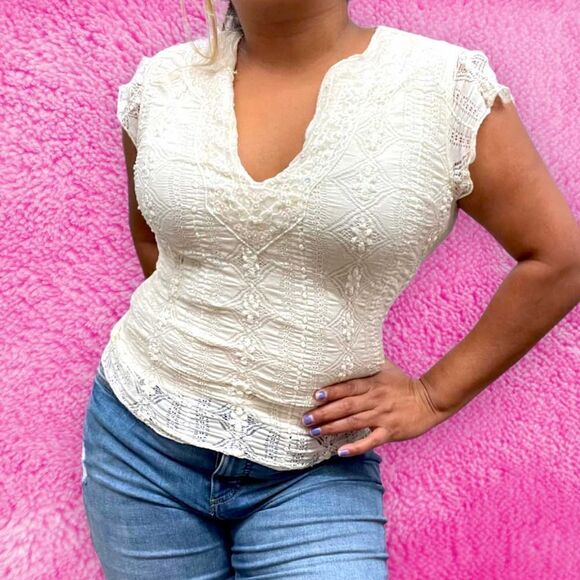 Cream Lace Delicate Detailed Top - Picture 1 of 6
